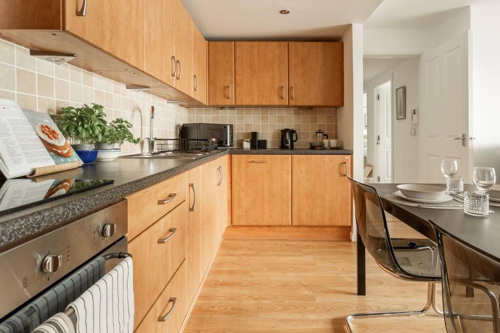 Lux Waterfront 2 Bed Apt, V&A 10Min Walk, St Andrew'S Golf 25Min Drive Dundee Exterior foto